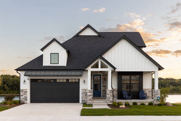 Best Roof Maintenance and Cleaning  in Creve Coeur, IL